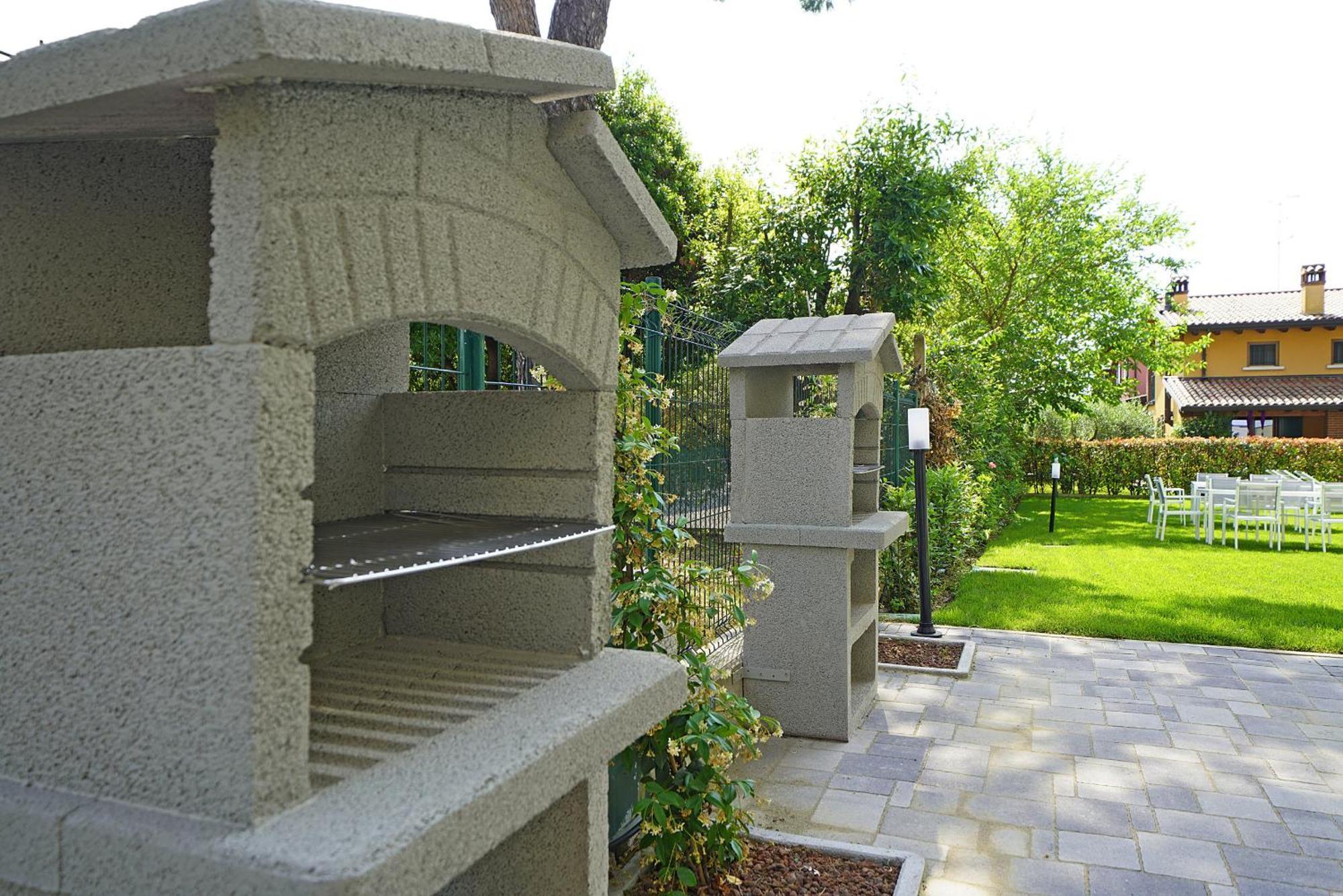 Villa Caterina Apartments By Wonderful Italy Дезенцано-дель-Гарда Екстер'єр фото