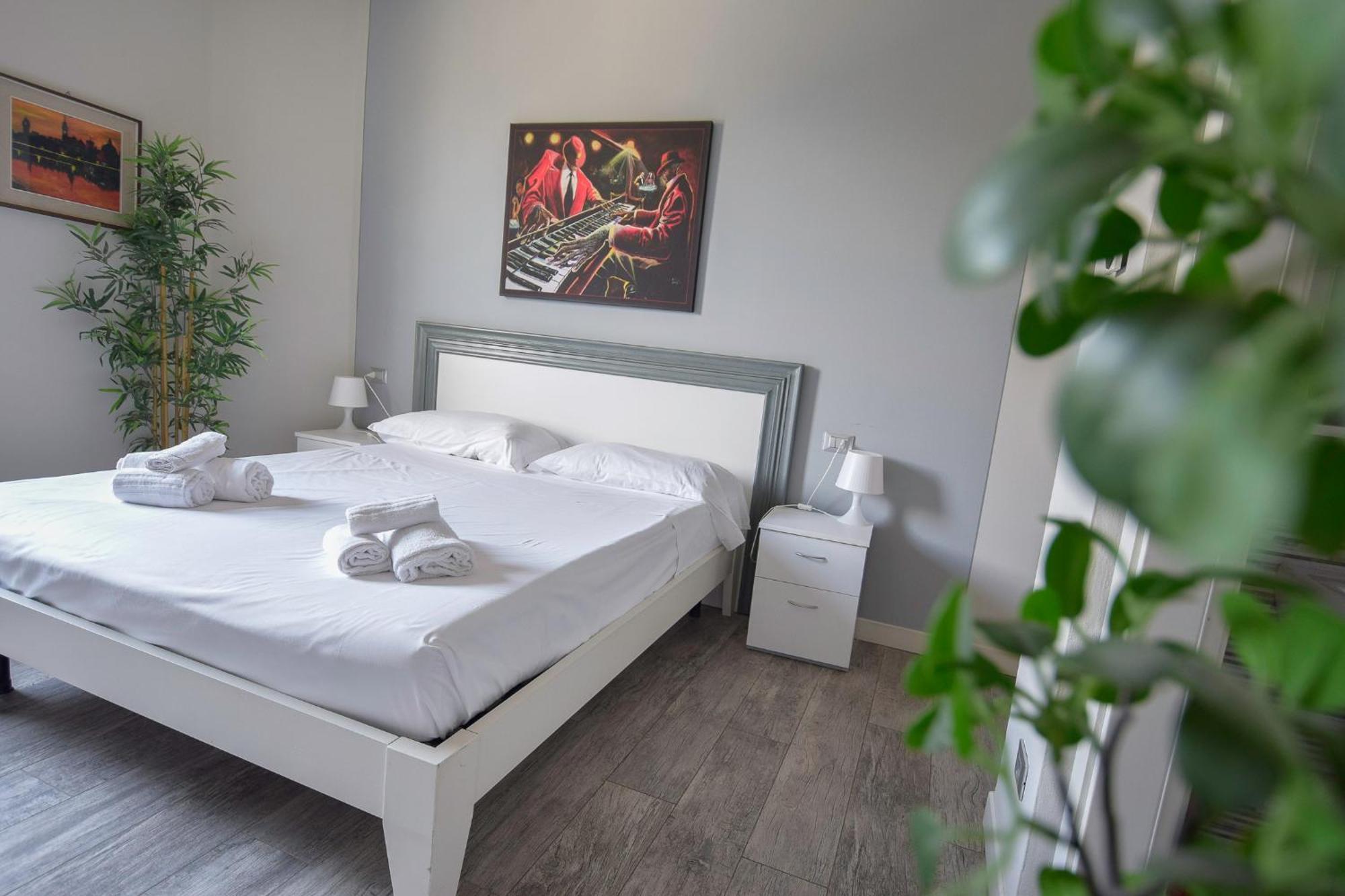 Villa Caterina Apartments By Wonderful Italy Дезенцано-дель-Гарда Екстер'єр фото