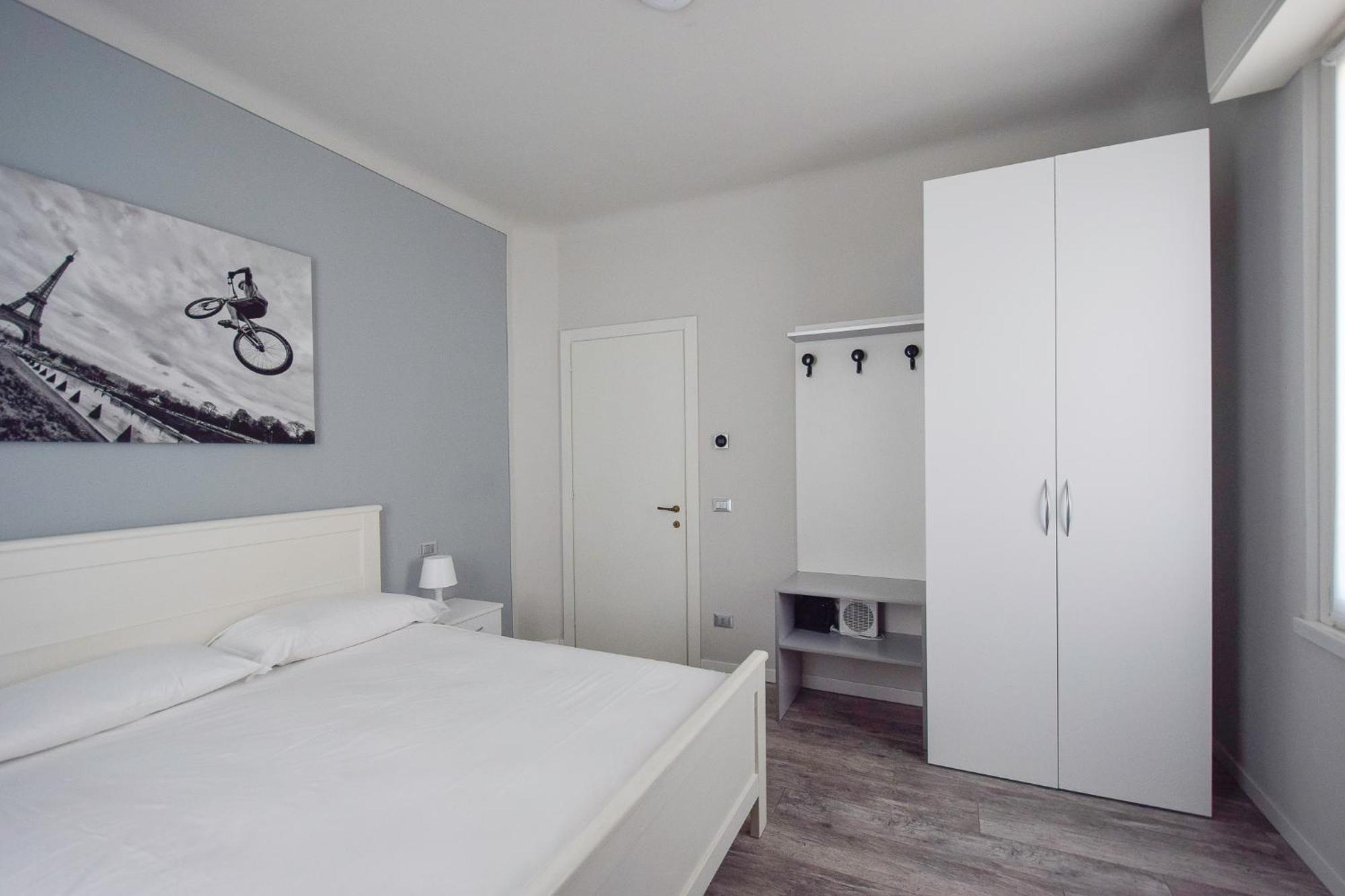 Villa Caterina Apartments By Wonderful Italy Дезенцано-дель-Гарда Екстер'єр фото